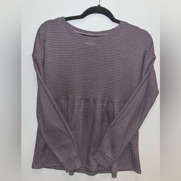 💜 Dusty Lilac Peplum Top - Picture 3 of 9